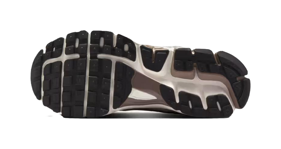 Nike Zoom Vomero 5 Sail Mink Brown Black Womens vjkicks