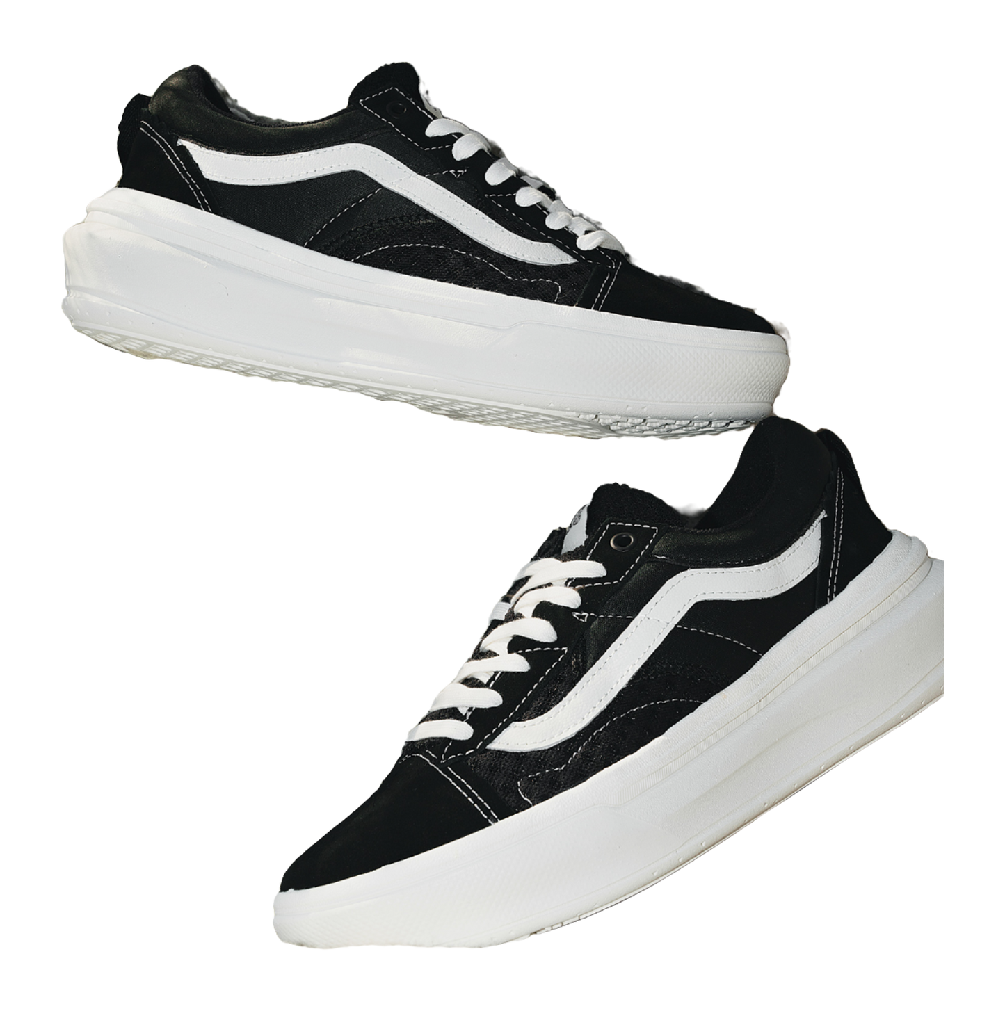 Vans Old Skool Overt Plus ComfyCush Black White vjkicks