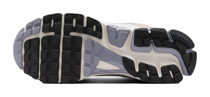 Nike Zoom Vomero 5 Platinum Tint Metallic Gold vjkicks