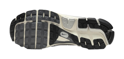 Nike Zoom Vomero 5 Platinum Tint vjkicks