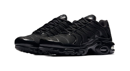 Nike Air Max Plus Triple Black vjkicks