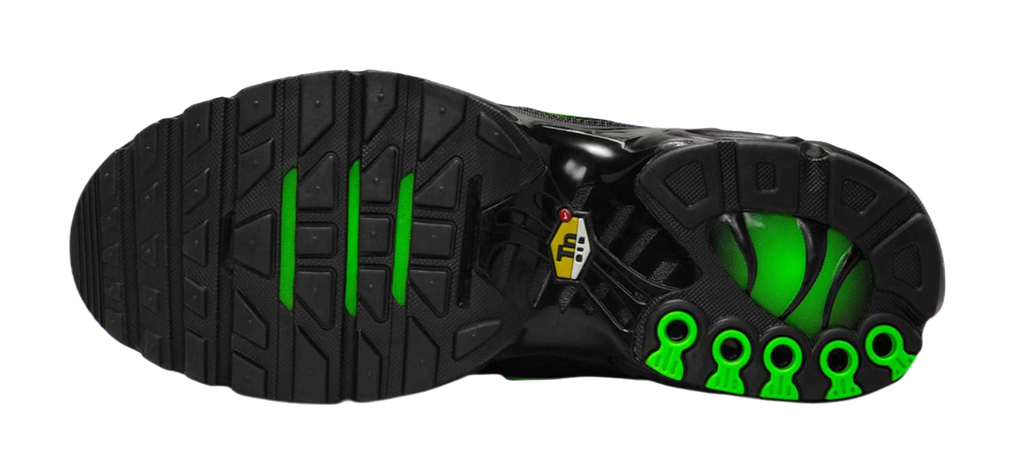 Nike Air Max Plus Abrasion Resistant Low top Training Casual Running Shoes Mens Black Green vjkicks