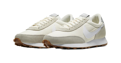 Nike Daybreak Pale Ivory Light Smoke Grey Womens vjkicks