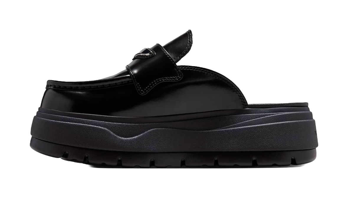 Jordan BRAND Abrasion Resistant Closed Toe Slippers Womens Black vjkicks