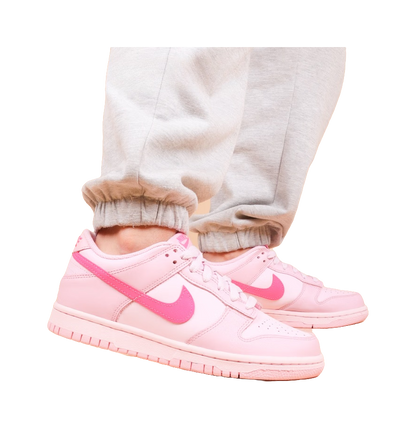 Nike Dunk Low Triple Pink GS vjkicks