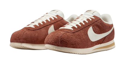 Nike Cortez Se Suede Dark Russet Flax Muslin Sail vjkicks